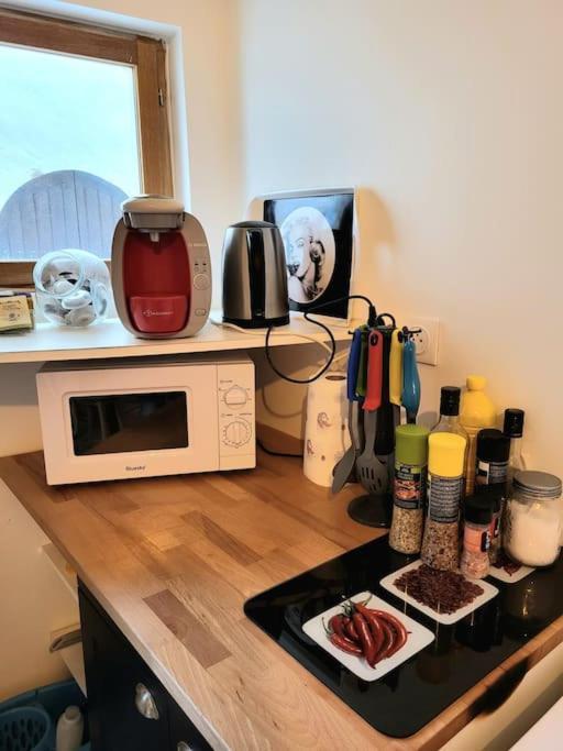 T2 Duplex "Chez Evelyne" Apartment Remoulins Ngoại thất bức ảnh